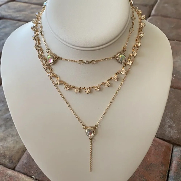 NEW! Dainty Boho Minimalist Gold Layered Necklace/ Y-Necklace - Picture 6 of 9